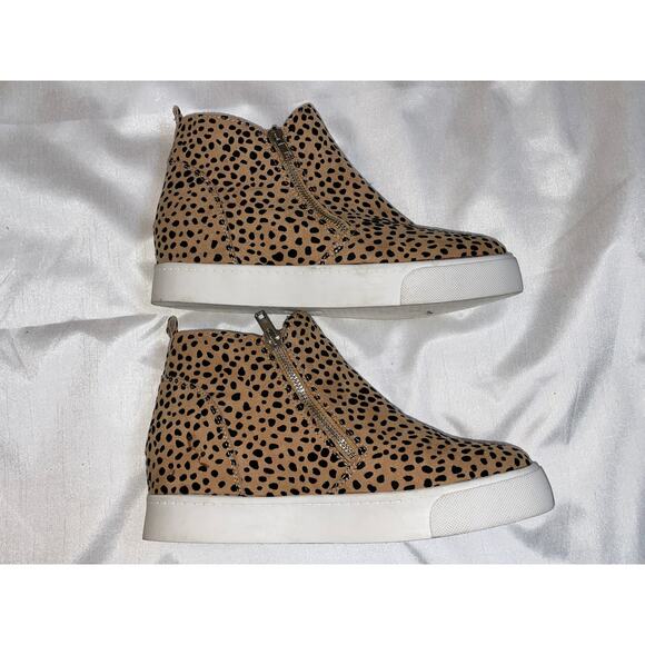 Soda Women's Taylor Nubuck Hi-Top Sneakers - Size 9 - Double Zippers for Easy On - Picture 4 of 10